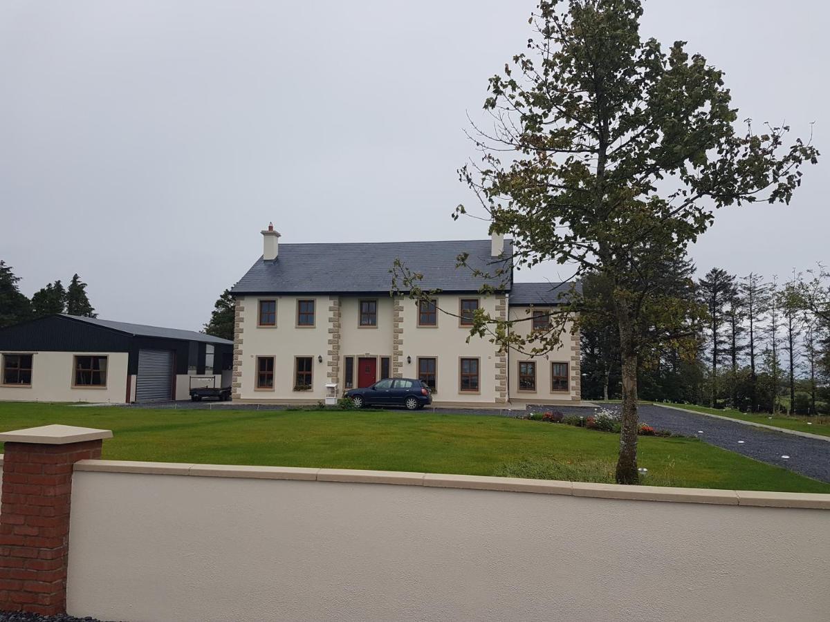 The Farmhouse Accomodation Claremorris Dış mekan fotoğraf